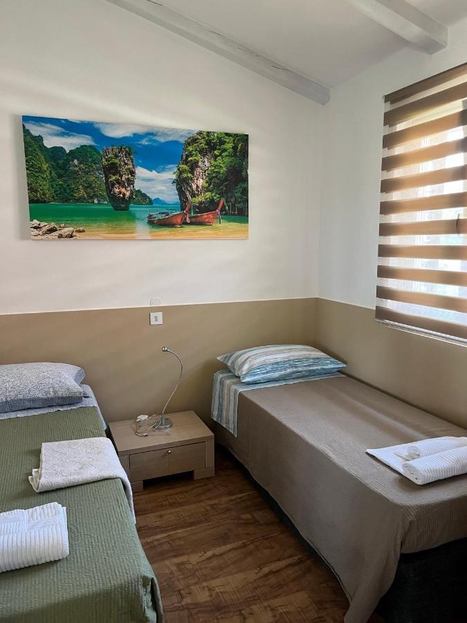 Holiday Home Rosa Gedici Экстерьер фото